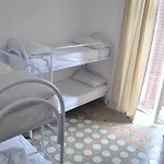 Sunrise Hostel & Rooms